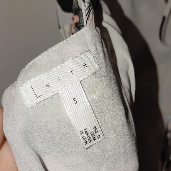 Leith V-neck Jumpsuit Light Gray‎ Floral Small S New Cutout Pants - Picture 12 of 13